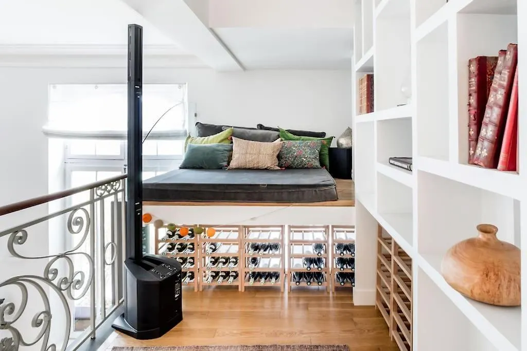 Magnificent Loft Apartment In The Latin Quarter Paris 0*,  France