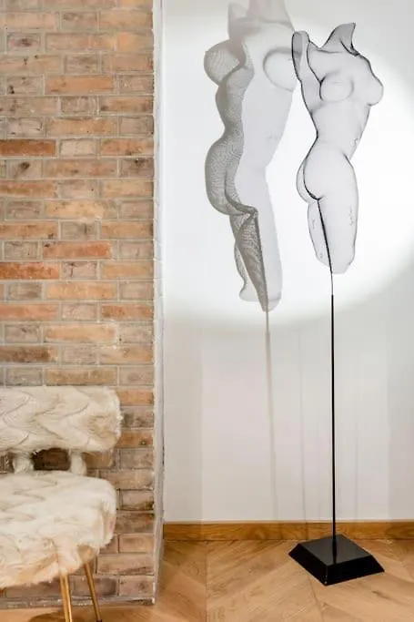 פריז Magnificent Loft Apartment In The Latin Quarter צרפת