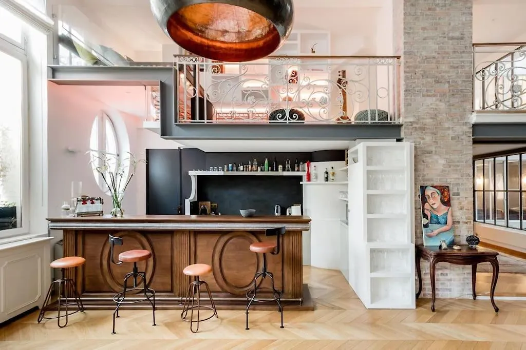 פריז Magnificent Loft Apartment In The Latin Quarter צרפת